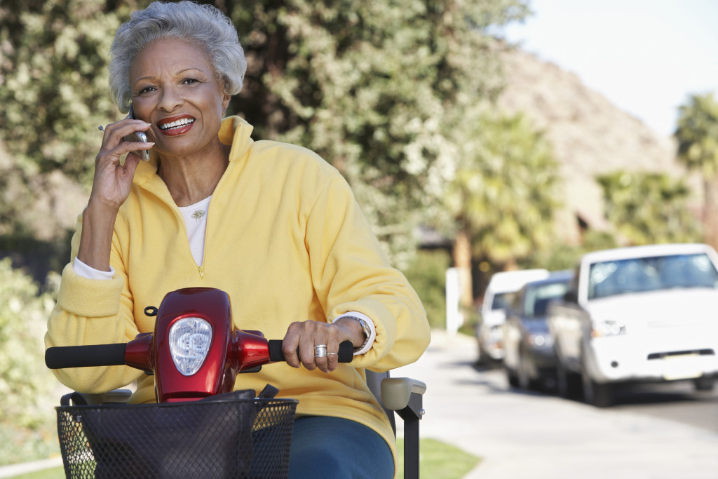 Mobility scooter for elderly